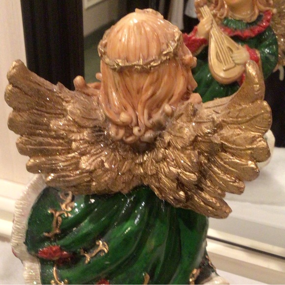 Ceramic muscial windup  Christmas Angel - Picture 4 of 5